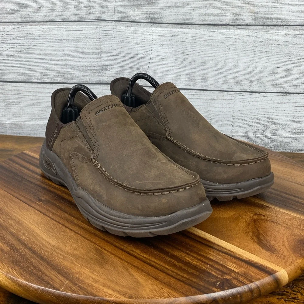 Skechers slip ins